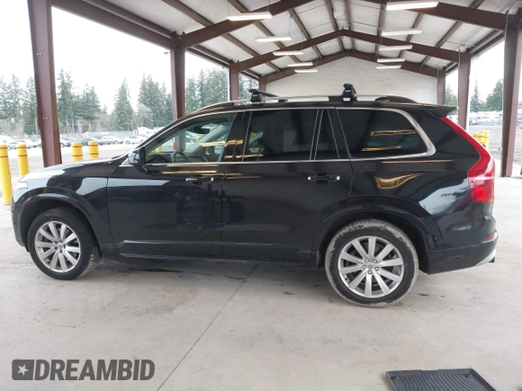 2018 Volvo XC90 Momentum with VIN YV4102PK2J1343506, listed as a IAAI auction lot 41763318 with 89,203 mi miles. Bid and sale history available at carsss.com. Image 15.