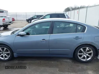 2010 Nissan Altima 3.5 SR with VIN 1N4BL2APXAN461269, listed as a IAAI auction lot 41688378 with 165,751 mi miles. Bid and sale history available at carsss.com. Image 15.