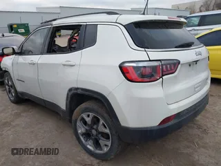2020 Jeep Compass Limited z VIN 3C4NJCCB8LT126227, wystawiony jako IAAI lot #41112889 z przebiegiem Nie podano mil oraz . Historia ofert i sprzedaży dostępna na DreamBid. Obrazek 3.