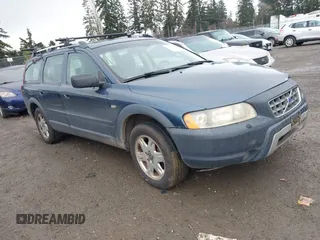 2005 Volvo XC70 with VIN YV1SZ592X51200928, listed as a IAAI auction lot 41505570 with 212,535 mi miles and . Bid and sale history available at DreamBid. Image 1.