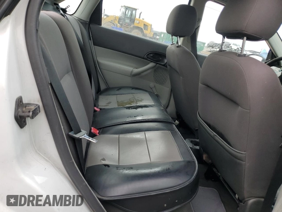 2006 Ford Focus S with VIN 1FAFP34N06W105551, listed as a Copart auction lot 52355575 with 176,617 mi miles and Salvage Title. Bid and sale history available at carsss.com. Image 10.