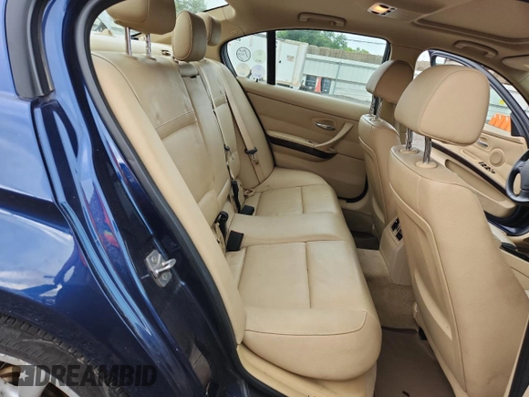 2011 BMW 3 Series 328i with VIN WBAPH5G54BNM74168, listed as a Copart auction lot 65030385 with 104,486 mi miles and Clean title. Bid and sale history available at DreamBid. Image 10.