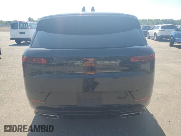 2024 Land Rover Range Rover Sport Dynamic SE with VIN SAL1L9FU5RA177007, listed as a Copart auction lot 62573504 with Not Provided miles and Salvage Title. Bid and sale history available at DreamBid. Image 6.