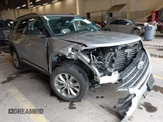 2023 Ford Explorer XLT z VIN 1FMSK8DH4PGB87922, wystawiony jako IAAI lot #41615947 z przebiegiem 14 909 mil mil oraz . Historia ofert i sprzedaży dostępna na DreamBid. Obrazek 1.