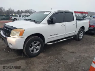 2007 Nissan Titan LE with VIN 1N6BA07B87N246012, listed as a IAAI auction lot 41561124 with 344,652 mi miles. Bid and sale history available at carsss.com. Image 18.