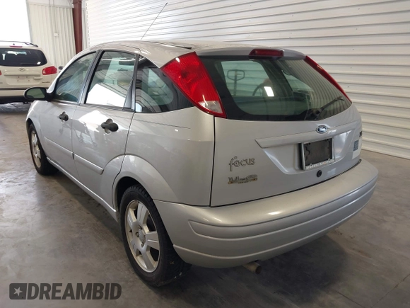 2004 Ford Focus ZX5 with VIN 3FAHP37314R110616, listed as a IAAI auction lot 42581804 with 94,252 mi miles and . Bid and sale history available at DreamBid. Image 3.