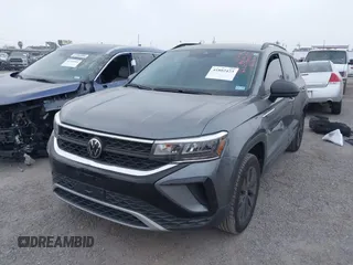 2024 Volkswagen Taos S с VIN 3VV5X7B26RM078934, выставлен на аукционе IAAI как лот 41802423 с пробегом 12 233 миль миль и . История ставок и продаж доступна на DreamBid. Изображение 2.