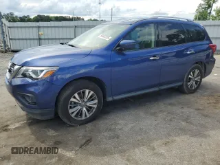 2019 Nissan Pathfinder S z VIN 5N1DR2MN3KC610190, wystawiony jako Copart lot #56862235 z przebiegiem 131 608 mil mil oraz Czysty tytuł • Clean title. Historia ofert i sprzedaży dostępna na DreamBid. Obrazek 1.