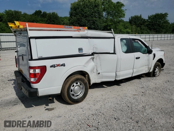 2022 Ford F-150 XL with VIN 1FTFX1E57NKD05538, listed as a Copart auction lot 58801425 with 53,392 mi miles and Salvage title. Bid and sale history available at DreamBid. Image 3.