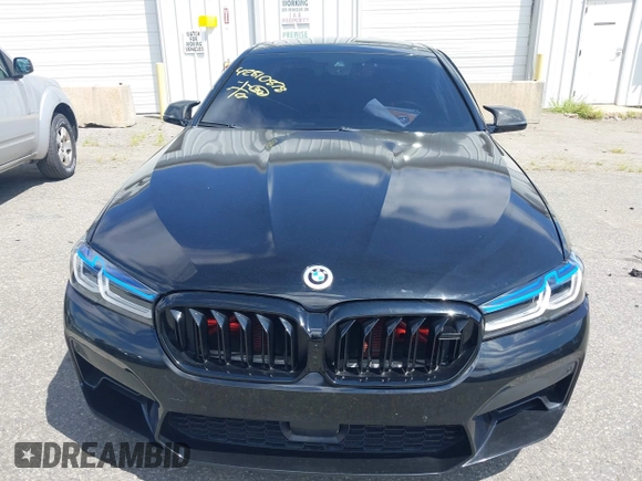 2015 BMW 5 Series 535i xDrive with VIN WBA5B3C51FD544384, listed as a IAAI auction lot 42810878 with 67,014 mi miles and . Bid and sale history available at DreamBid. Image 6.