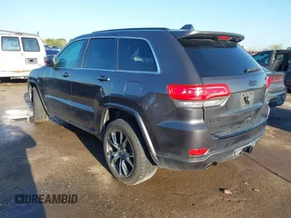 2015 Jeep Grand Cherokee Laredo with VIN 1C4RJFAGXFC631123, listed as a IAAI auction lot 41859251 with 201,558 mi miles. Bid and sale history available at carsss.com. Image 3.
