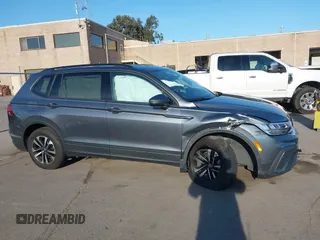 2024 Volkswagen Tiguan S с VIN 3VVRB7AX2RM053669, выставлен на аукционе IAAI как лот 41461526 с пробегом 33 358 миль миль и . История ставок и продаж доступна на DreamBid. Изображение 13.