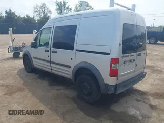 2013 Ford Transit Connect XLT z VIN NM0LS6BN4DT146146, wystawiony jako IAAI lot #42278080 z przebiegiem 254 750 mil mil oraz . Historia ofert i sprzedaży dostępna na DreamBid. Obrazek 3.