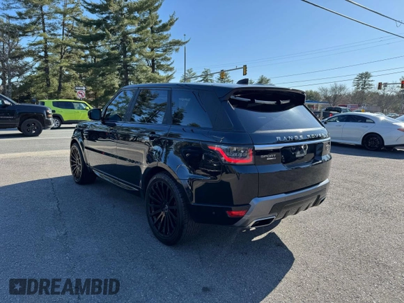 2018 Land Rover Range Rover Sport HSE with VIN SALWR2RV0JA402552, listed as a Copart auction lot 54085025 with 60,036 mi miles and Clean Title. Bid and sale history available at carsss.com. Image 4.