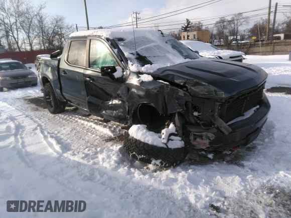 2020 Chevrolet Silverado 1500 LT Trail Boss with VIN 1GCPYFED9LZ147231, listed as a IAAI auction lot 41575194 with 90,371 mi miles. Bid and sale history available at carsss.com. Image 1.