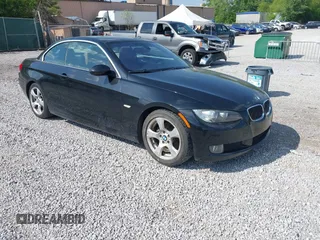 2009 BMW 3 Series 328i z VIN WBAWL13589PX26415, wystawiony jako IAAI lot #42139829 z przebiegiem 140 515 mil mil oraz . Historia ofert i sprzedaży dostępna na DreamBid. Obrazek 1.