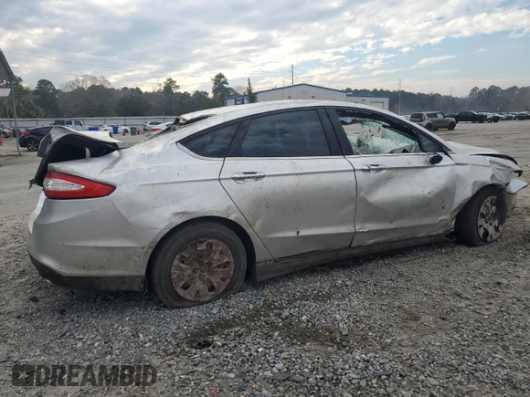 2013 Ford Fusion S with VIN 3FA6P0G70DR358686, listed as a Copart auction lot 46528725 with 0 mi miles and Non Repairable. Bid and sale history available at carsss.com. Image 3.