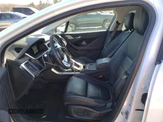 2020 Jaguar I-Pace SE z VIN SADHC2S14L1F79060, wystawiony jako Copart lot #43287464 z przebiegiem 25 775 mil mil oraz . Historia ofert i sprzedaży dostępna na DreamBid. Obrazek 7.