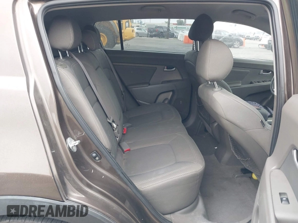 2011 Kia Sportage EX with VIN KNDPC3A21B7061942, listed as a IAAI auction lot 42537500 with Not provided miles and . Bid and sale history available at DreamBid. Image 8.