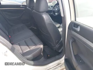 2008 Volkswagen Jetta SE with VIN 3VWRZ71KX8M173889, listed as a IAAI auction lot 42062818 with Not provided miles and . Bid and sale history available at DreamBid. Image 8.