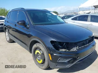2019 Volkswagen Tiguan S с VIN 3VV1B7AX5KM187174, выставлен на аукционе IAAI как лот 42267075 с пробегом 86 235 миль миль и . История ставок и продаж доступна на DreamBid. Изображение 1.