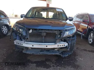 2020 Honda Pilot EX-L with VIN 5FNYF5H50LB011021, listed as a IAAI auction lot 41382249 with 113,884 mi miles. Bid and sale history available at carsss.com. Image 6.