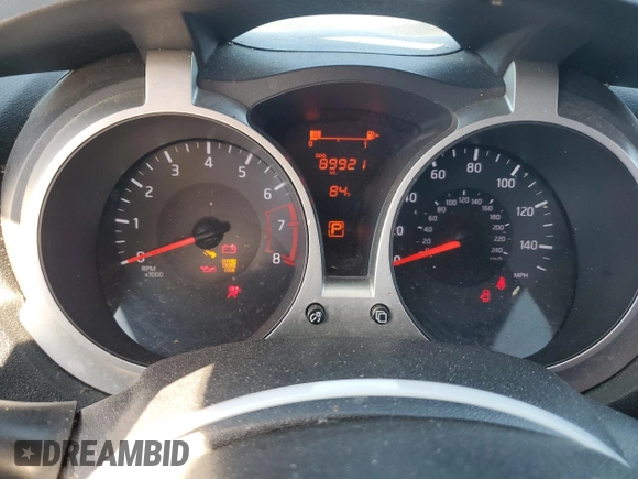 2016 Nissan Juke S z VIN JN8AF5MRXGT608663, wystawiony jako Copart lot #58074195 z przebiegiem 89 921 mil mil oraz Szkoda całkowita • Salvage title. Historia ofert i sprzedaży dostępna na DreamBid. Obrazek 9.