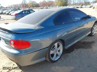 2005 Pontiac GTO with VIN 6G2VX12U45L454630, listed as a IAAI auction lot 41052119 with 1 mi miles. Bid and sale history available at carsss.com. Image 4.