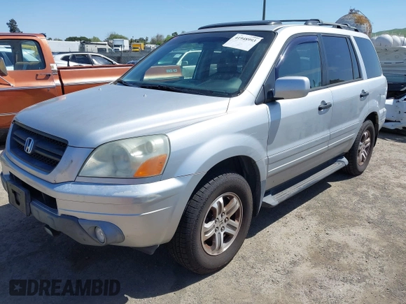 2005 Honda Pilot EX-L with RES with VIN 2HKYF18685H569818, listed as a IAAI auction lot 41948993 with 231,416 mi miles. Bid and sale history available at carsss.com. Image 2.