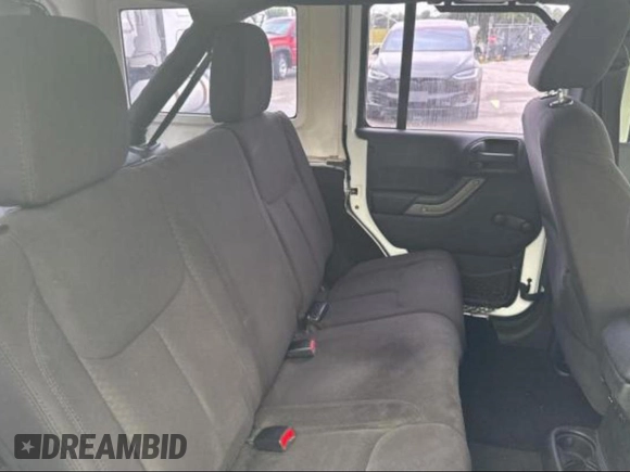 2013 Jeep Wrangler Unlimited Sport with VIN 1C4BJWDG6DL582321, listed as a Copart auction lot 61109125 with 182,953 mi miles and Clean title. Bid and sale history available at DreamBid. Image 6.