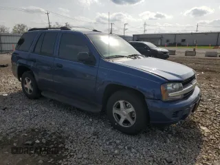 2005 Chevrolet TrailBlazer LT with VIN 1GNDT13S052254452, listed as a Copart auction lot 54919305 with 155,897 mi miles and Clean Title. Bid and sale history available at DreamBid. Image 4.
