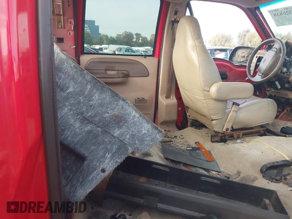 1999 Ford F-350 XL with VIN 1FTSW31F0XEB06392, listed as a IAAI auction lot 42326838 with Not provided miles and . Bid and sale history available at DreamBid. Image 8.