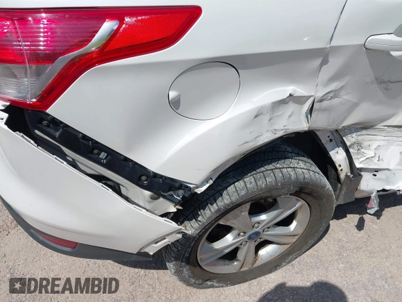 2014 Ford Escape SE with VIN 1FMCU9G94EUB01239, listed as a IAAI auction lot 42628460 with 122,032 mi miles and . Bid and sale history available at DreamBid. Image 13.