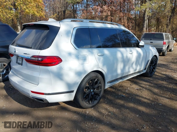 2019 BMW X7 xDrive50i z VIN 5UXCX4C59KLS38761, wystawiony jako IAAI lot #40743791 z przebiegiem Nie podano mil oraz . Historia ofert i sprzedaży dostępna na DreamBid. Obrazek 4.