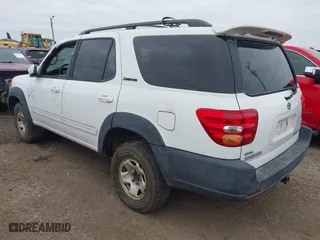 2003 Toyota Sequoia Limited with VIN 5TDBT48A03S204447, listed as a IAAI auction lot 41548596 with 1 mi miles. Bid and sale history available at carsss.com. Image 3.