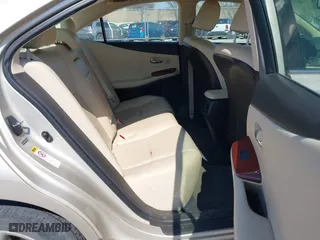 2011 Lexus HS 250h with VIN JTHBB1BA6B2047554, listed as a IAAI auction lot 41909454 with 128,500 mi miles. Bid and sale history available at carsss.com. Image 8.