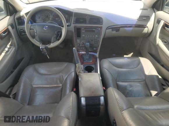 2005 Volvo XC70 z VIN YV1SZ592451199744, wystawiony jako Copart lot #56257095 z przebiegiem 193 139 mil mil oraz Czysty tytuł • Clean title. Historia ofert i sprzedaży dostępna na DreamBid. Obrazek 8.