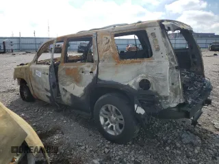 2019 Chevrolet Tahoe LT with VIN 1GNSCBKC5KR293404, listed as a Copart auction lot 44492355 with Not provided miles and Salvage title. Bid and sale history available at DreamBid. Image 2.