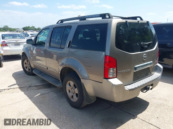 2006 Nissan Pathfinder SE with VIN 5N1AR18U46C670001, listed as a IAAI auction lot 42451015 with 292,292 mi miles and . Bid and sale history available at DreamBid. Image 3.