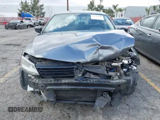 2013 Volkswagen Jetta Sedan S with VIN 3VW2K7AJ0DM368021, listed as a IAAI auction lot 41547648 with 155,678 mi miles. Bid and sale history available at carsss.com. Image 6.