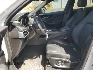 2020 Jaguar F-Pace 25t Premium with VIN SADCJ2FX2LA639994, listed as a Copart auction lot 53657685 with 51,826 mi miles and Salvage title. Bid and sale history available at DreamBid. Image 7.