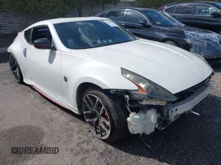 2017 Nissan 370Z with VIN JN1AZ4EH4HM950062, listed as a IAAI auction lot 39140973 with 86,259 mi miles. Bid and sale history available at carsss.com. Image 1.