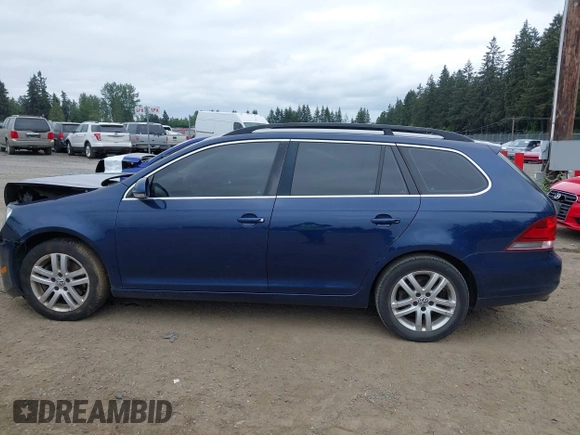 2014 Volkswagen Jetta TDI w/Sunroof z VIN 3VWPL7AJ6EM611089, wystawiony jako IAAI lot #42262484 z przebiegiem 106 328 mil mil oraz . Historia ofert i sprzedaży dostępna na DreamBid. Obrazek 15.