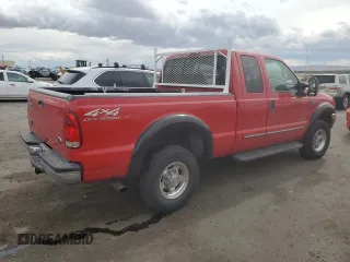 2000 Ford F-250 XL z VIN 1FTNX21F3YEB23015, wystawiony jako Copart lot #55260865 z przebiegiem 202 885 mil mil oraz Szkoda całkowita • Salvage title. Historia ofert i sprzedaży dostępna na DreamBid. Obrazek 3.