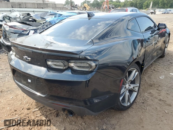 2019 Chevrolet Camaro 2LT with VIN 1G1FD1RX4K0115684, listed as a Copart auction lot 64106713 with 27,218 mi miles. Bid and sale history available at carsss.com. Image 3.