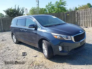2017 Kia Sedona EX with VIN KNDMC5C11H6265352, listed as a IAAI auction lot 42181524 with 92,880 mi miles. Bid and sale history available at carsss.com. Image 1.