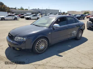 2005 Audi S4 z VIN WAUPL68E25A088637, wystawiony jako Copart lot #53632785 z przebiegiem 104 164 mil mil oraz Szkody całkowita. Historia ofert i sprzedaży dostępna na DreamBid. Obrazek 1.