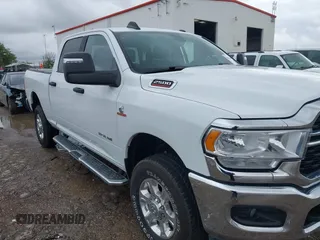 2024 Ram 2500 Big Horn with VIN 3C6UR5DL1RG233118, listed as a IAAI auction lot 42635680 with 46,755 mi miles and . Bid and sale history available at DreamBid. Image 6.