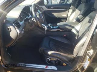 2017 Audi S8 z VIN WUAJ5AFD6HN900019, wystawiony jako Copart lot #61722034 z przebiegiem 103 356 mil mil oraz Szkody całkowita. Historia ofert i sprzedaży dostępna na DreamBid. Obrazek 7.
