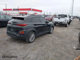 2020 Hyundai Kona SEL Plus with VIN KM8K62AA4LU428995, listed as a IAAI auction lot 41475674 with 132,304 mi miles. Bid and sale history available at carsss.com. Image 4.